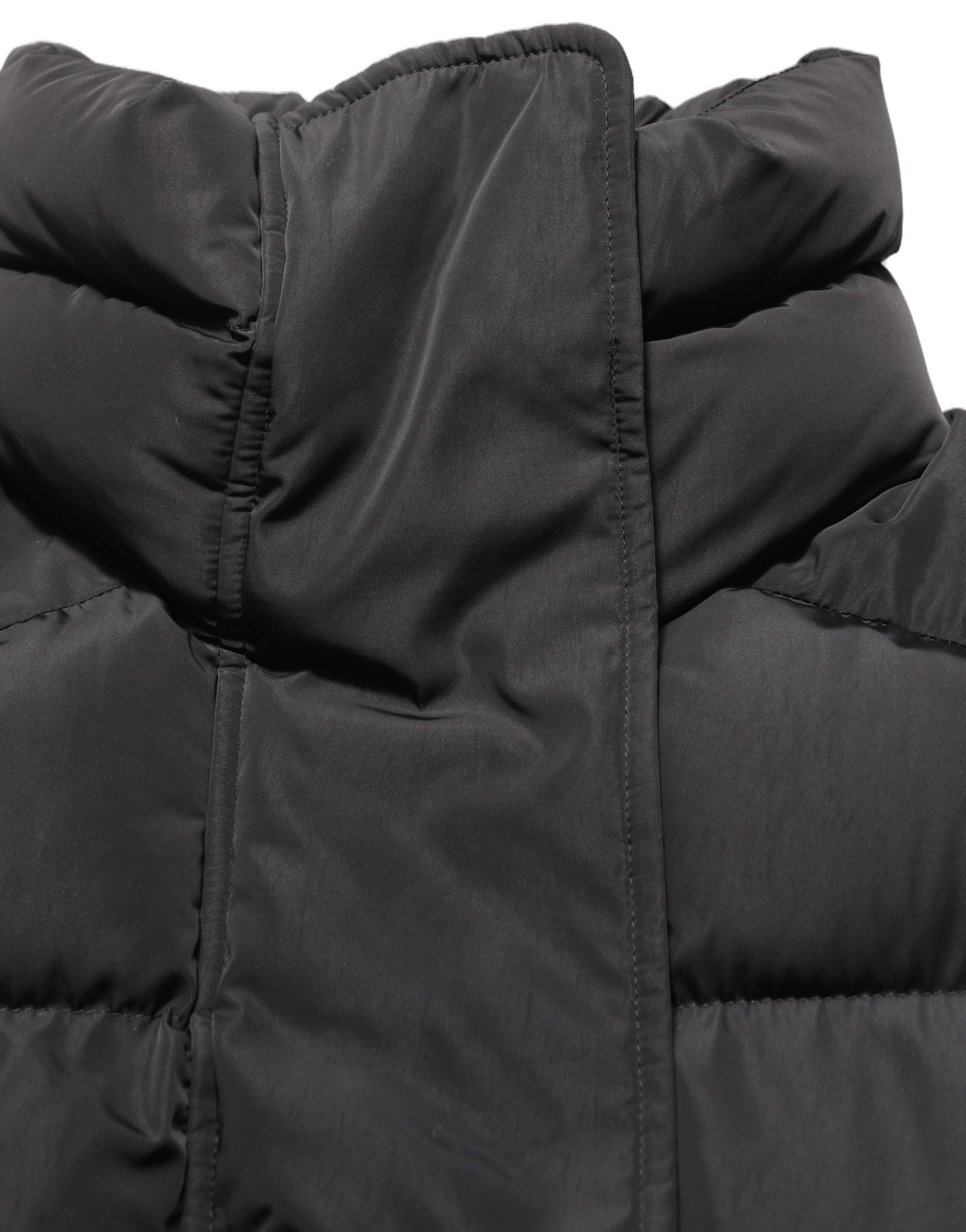 Veste sans manches pour homme Dolce & Gabbana en polyester noir, matelassée et rembourrée, conçue pour le froid.