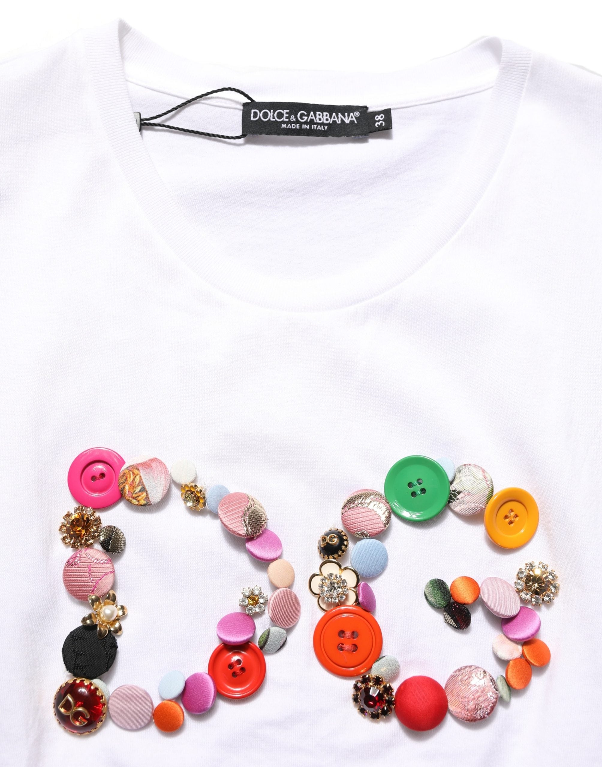 T-shirt ronde blanc Dolce & Gabbana avec logo DG orné, en coton, visible sur le mannequin.