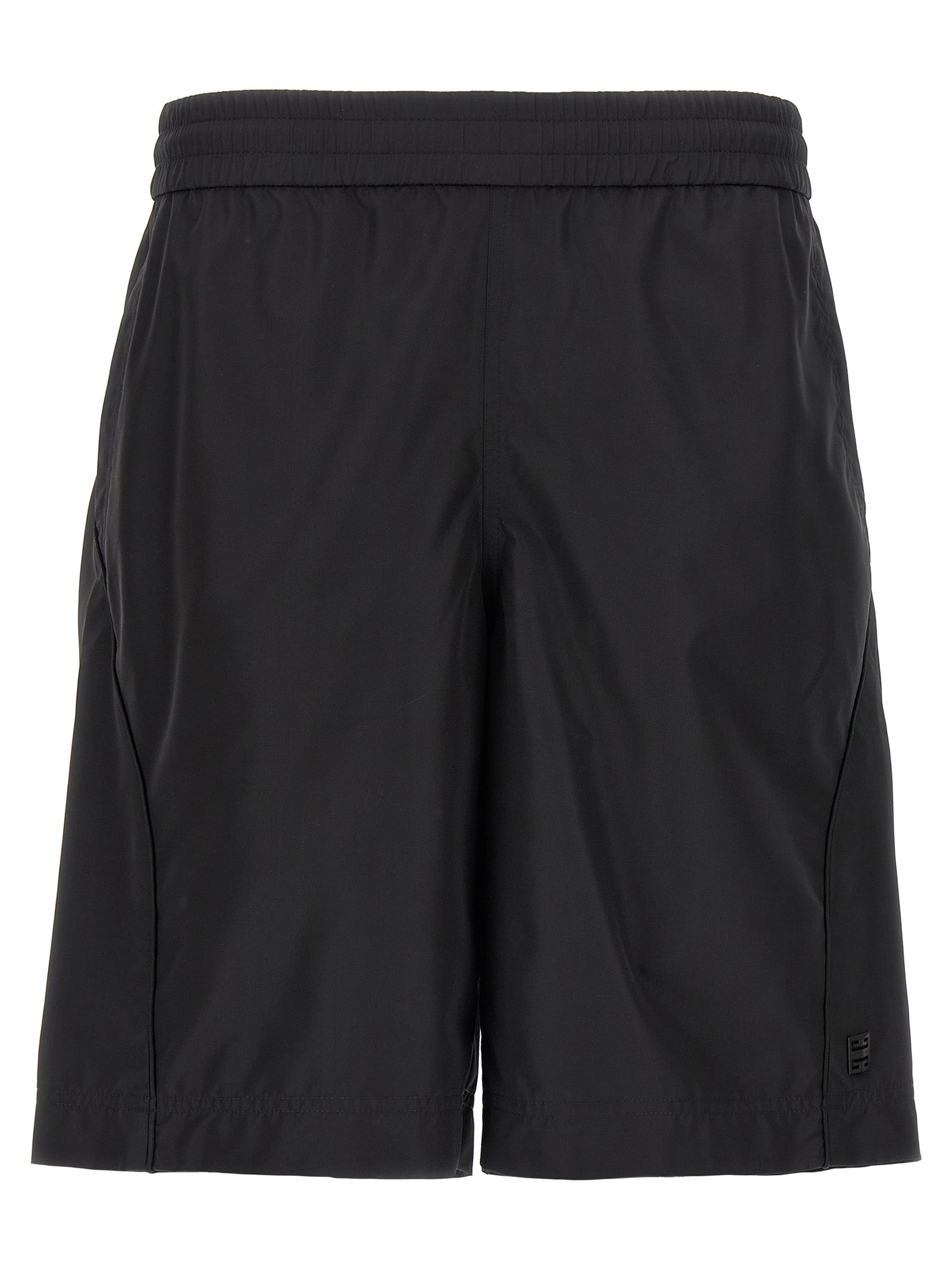 Shorts bermuda noirs en polyester de la marque Givenchy, vue de face, avec coupe élégante et détails modernes.