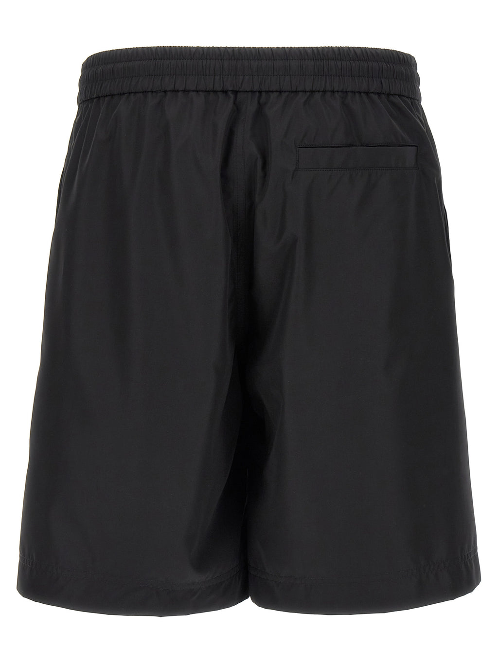 Shorts Bermuda noirs en polyester de la marque Givenchy, coupe décontractée, avec détails élégants et logo discret.