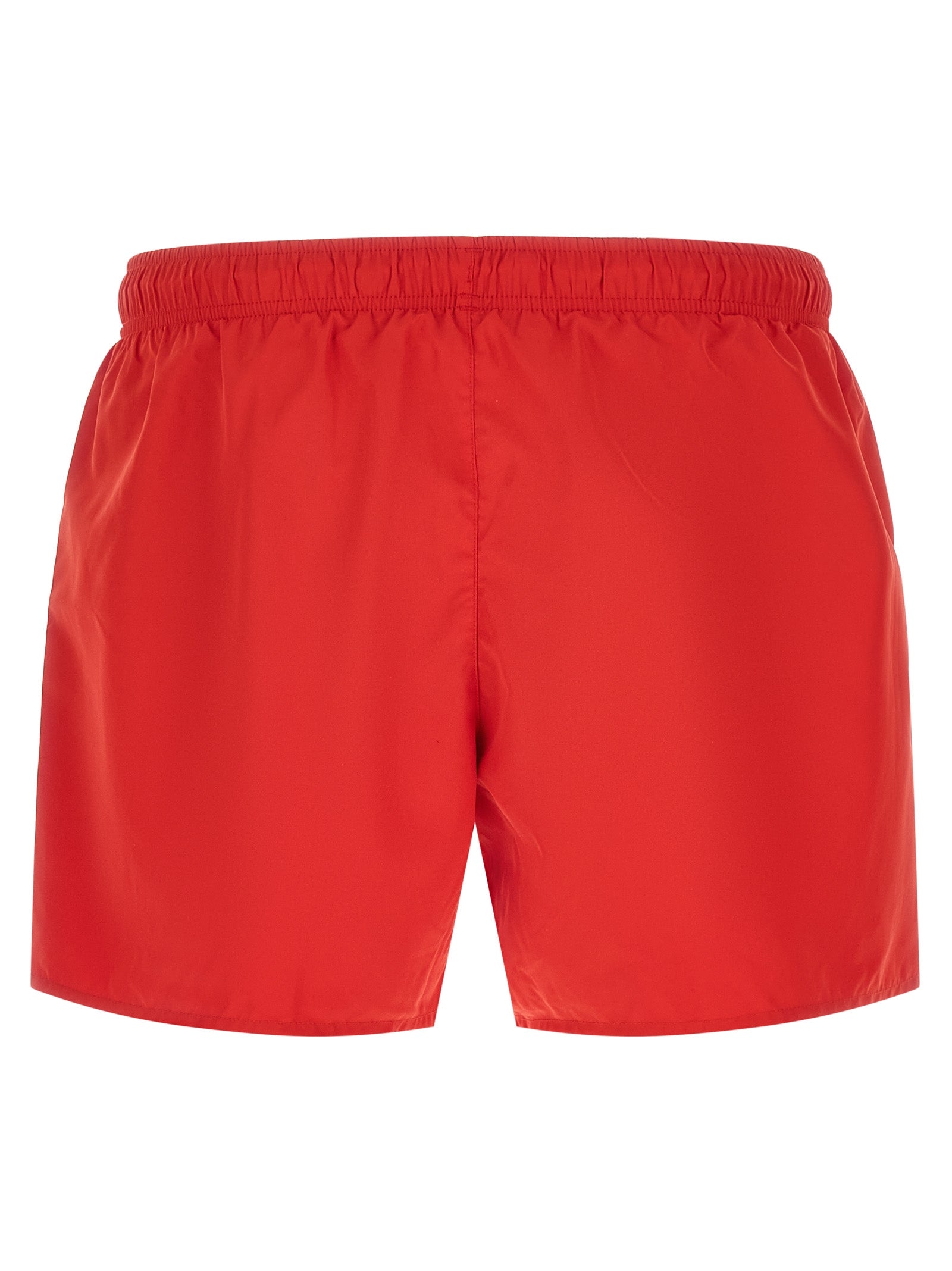 Shorts en polyester multicolores de la marque Lacoste, avec logo emblématique, parfaits pour un style décontracté.