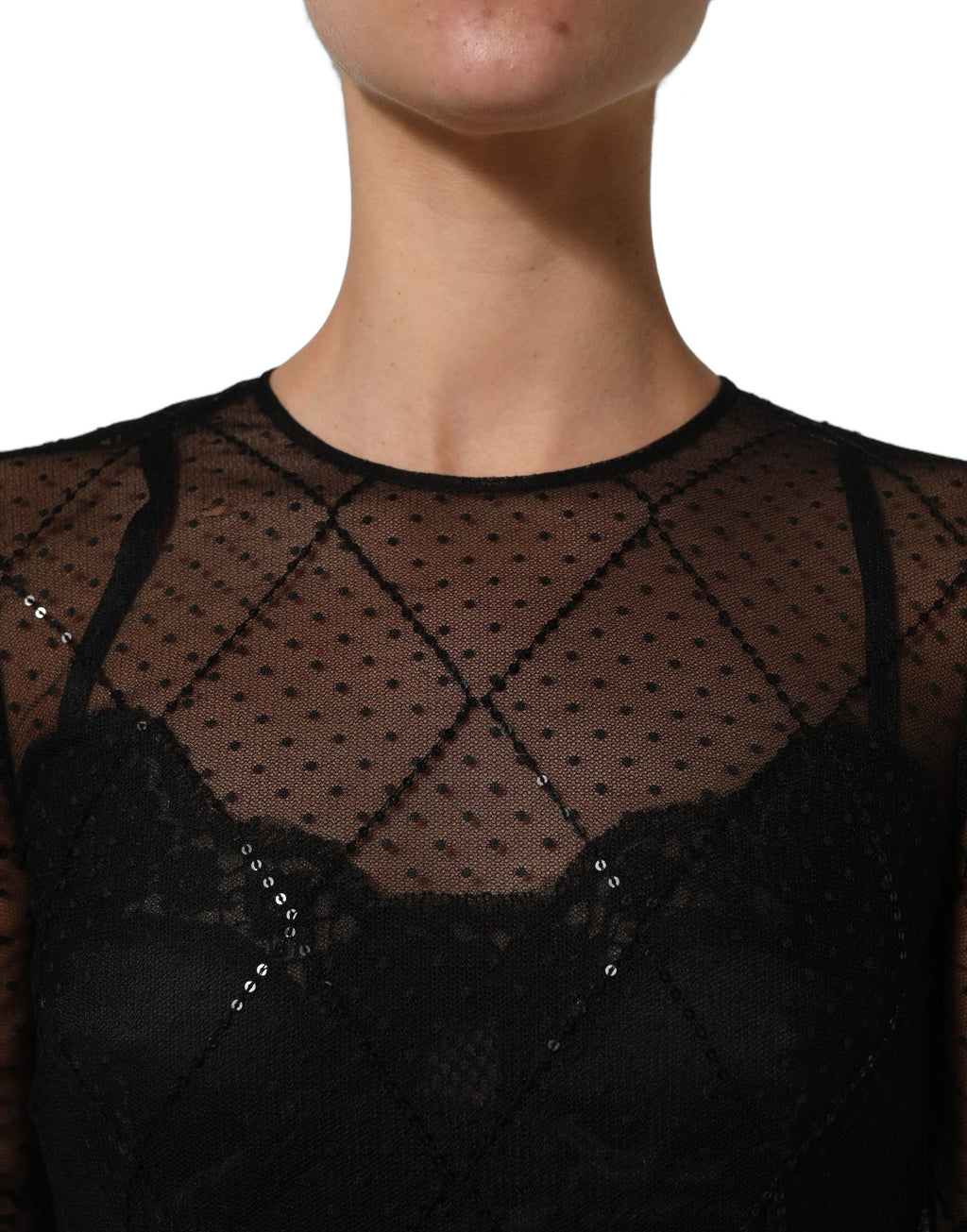 Robe longue noire en dentelle et mesh Dolce & Gabbana avec manches longues et style élégant.