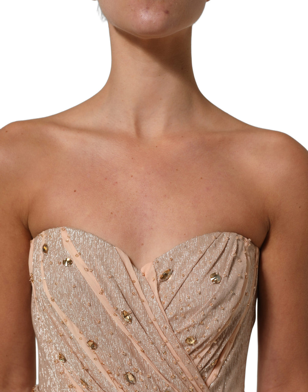 Robe de soirée bustier nude Dolce & Gabbana ornée de détails scintillants, élégante et sophistiquée.