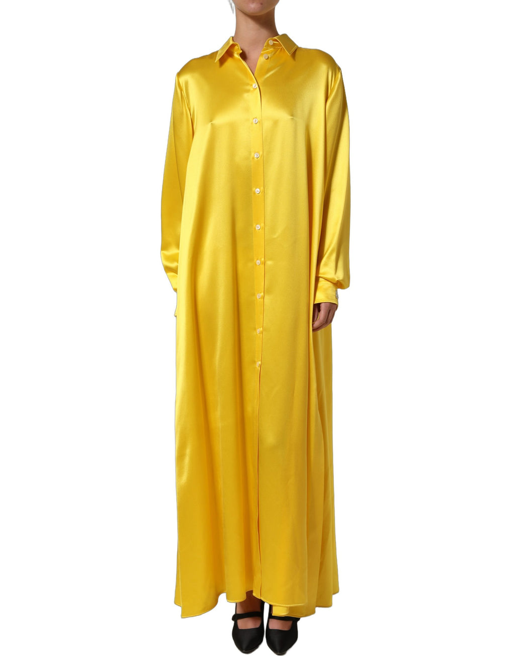 Robe maxi en soie jaune Dolce & Gabbana avec col à boutons et coupe fluide, vue de face sur fond neutre.