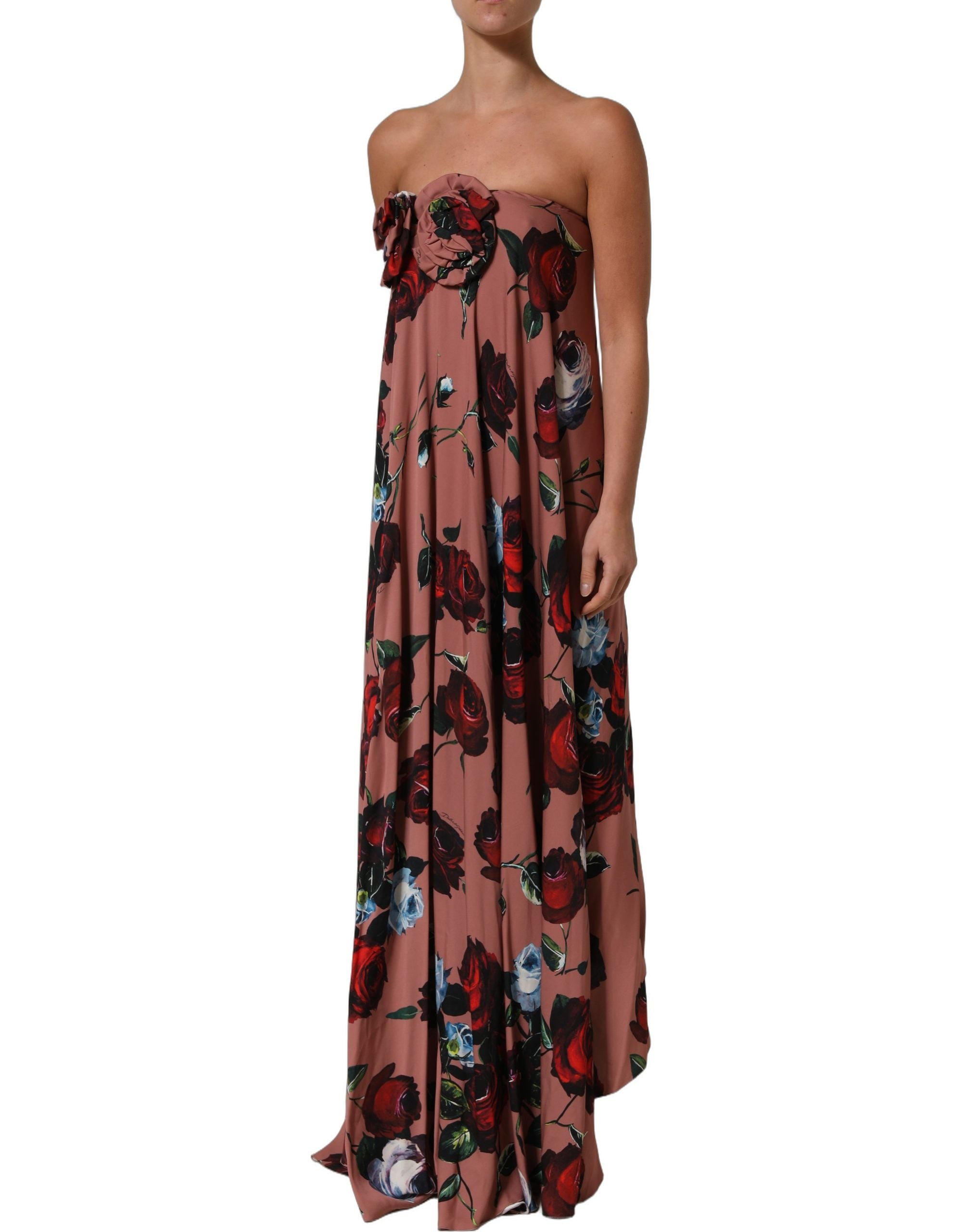 Robe longue en soie rose poussière sans bretelles avec motif floral Dolce & Gabbana, élégante et fluide.