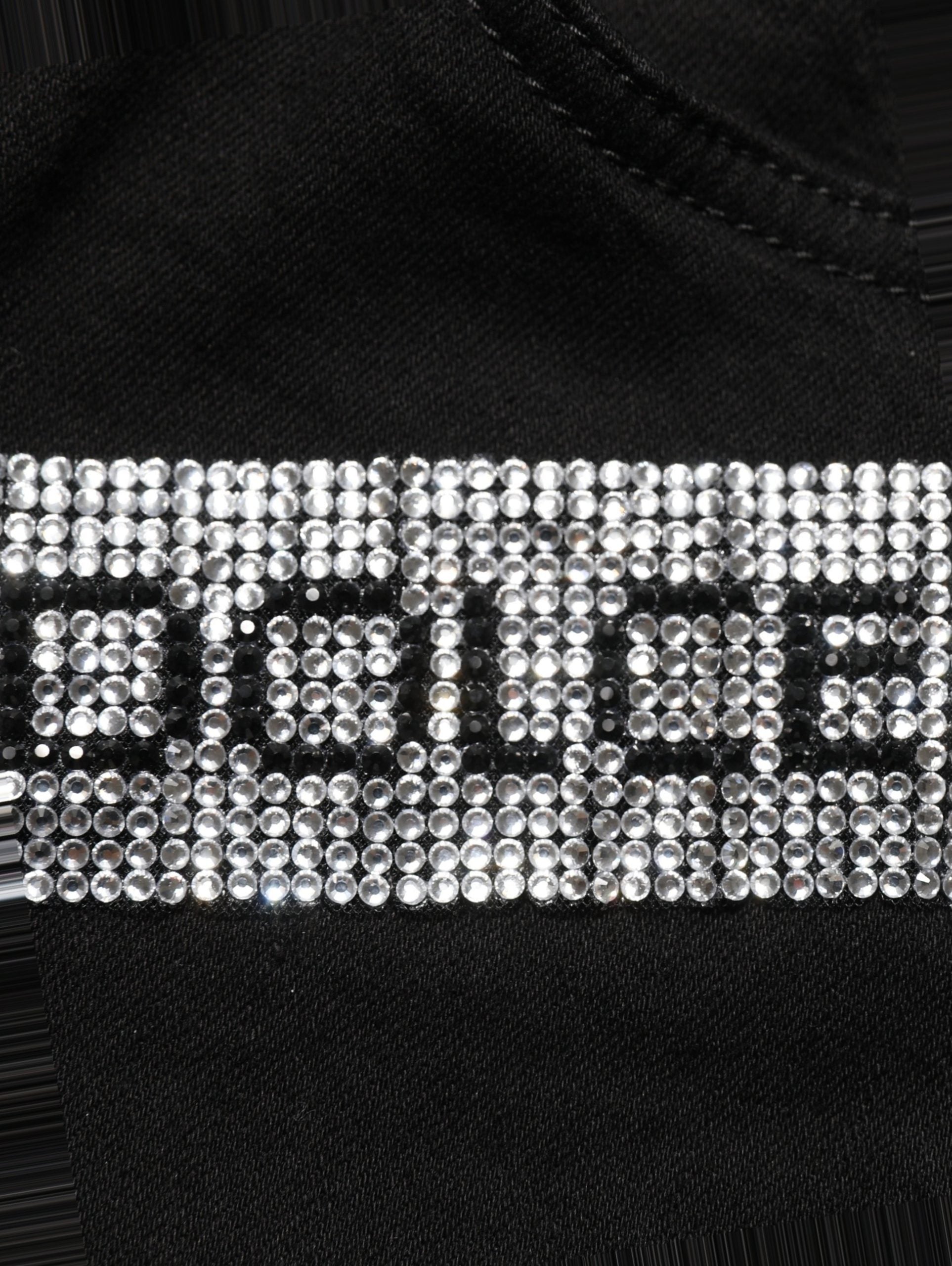 Jeans en denim noir Dolce & Gabbana Grace à taille haute ornés de strass avec style élégant et détails raffinés.