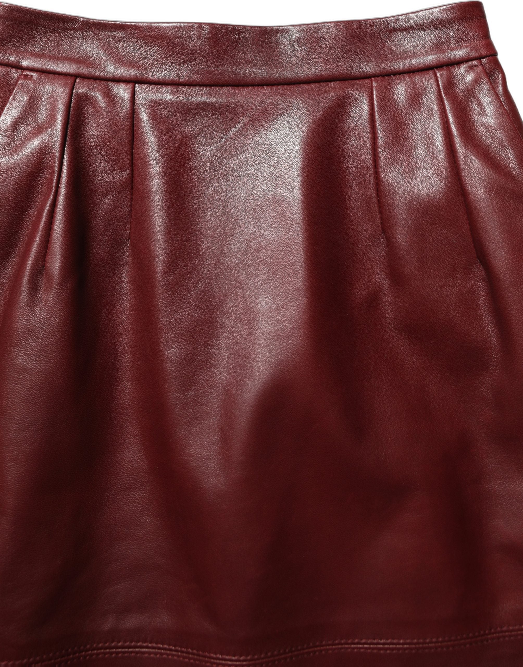 Jupe midi en cuir bourgogne Dolce & Gabbana, taille haute, coupe près du corps, style élégant et sophistiqué.
