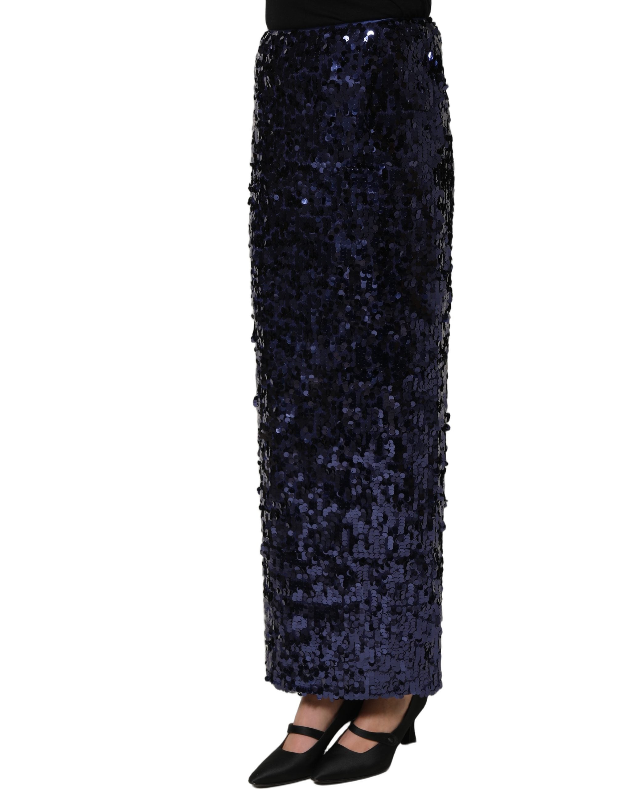 Jupe midi Dolce & Gabbana en sequins bleus à taille haute, coupe pencil, élégante et brillante.