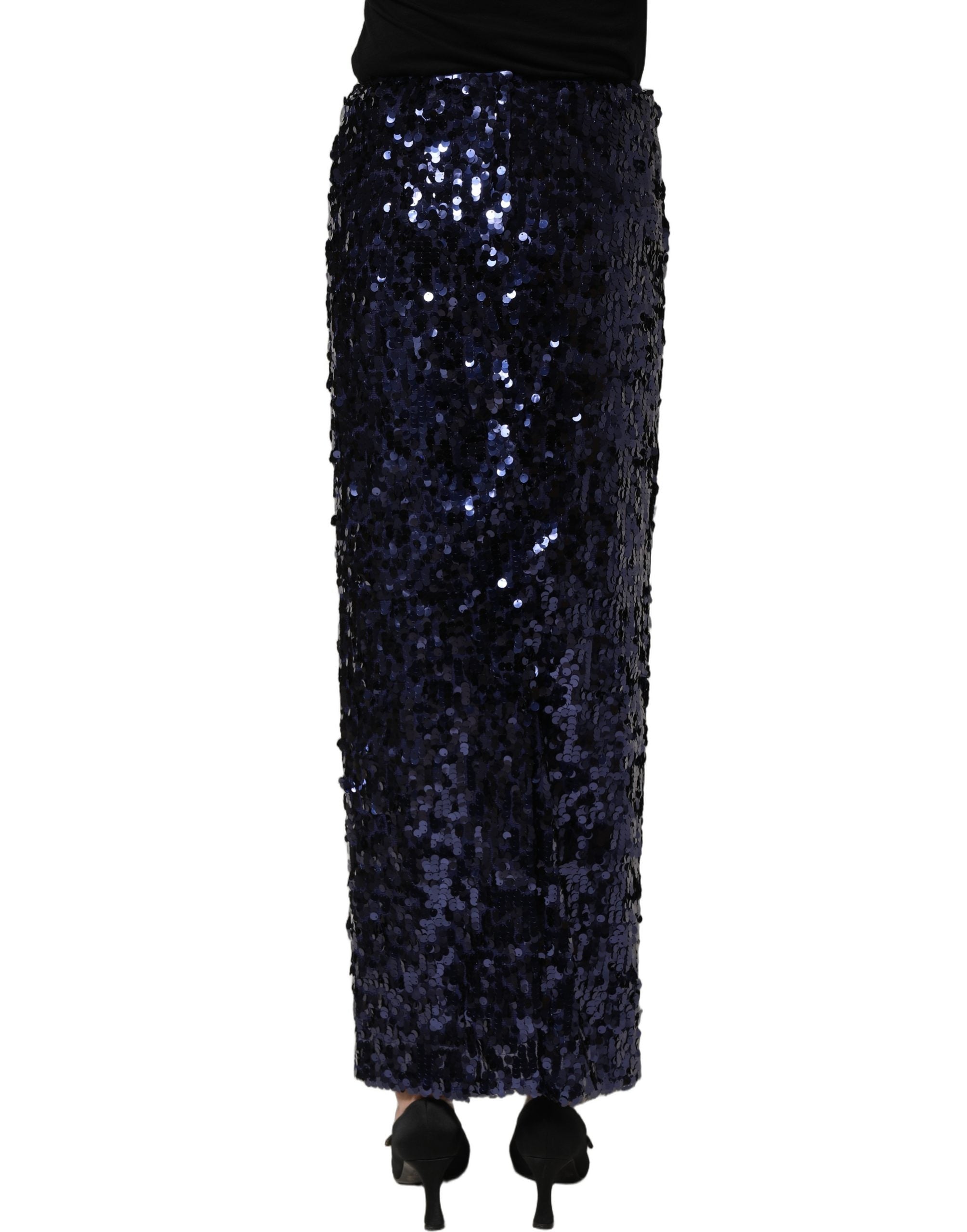 Jupe midi à sequins bleus Dolce & Gabbana, taille haute, coupe pencil, élégante et brillante, vue de face sur fond neutre.