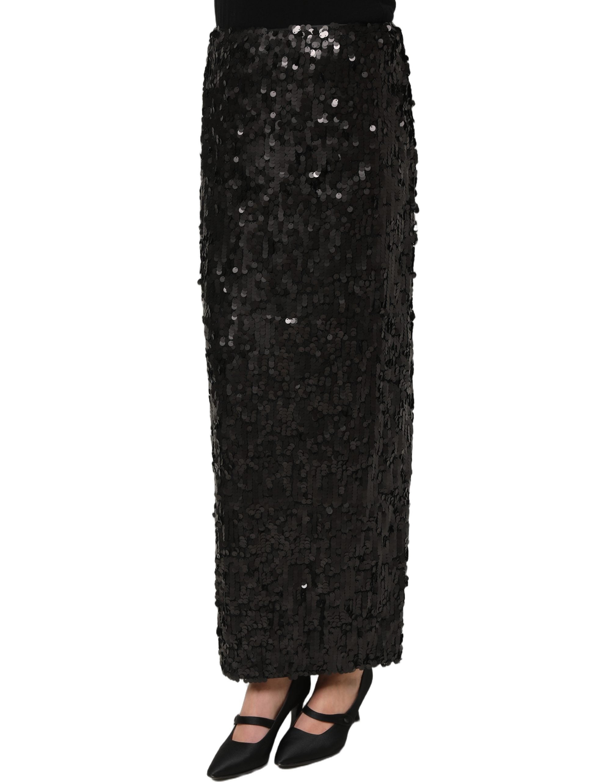 Jupe midi noire en sequins à taille haute de Dolce & Gabbana, coupe pencil élégante et sophistiquée.
