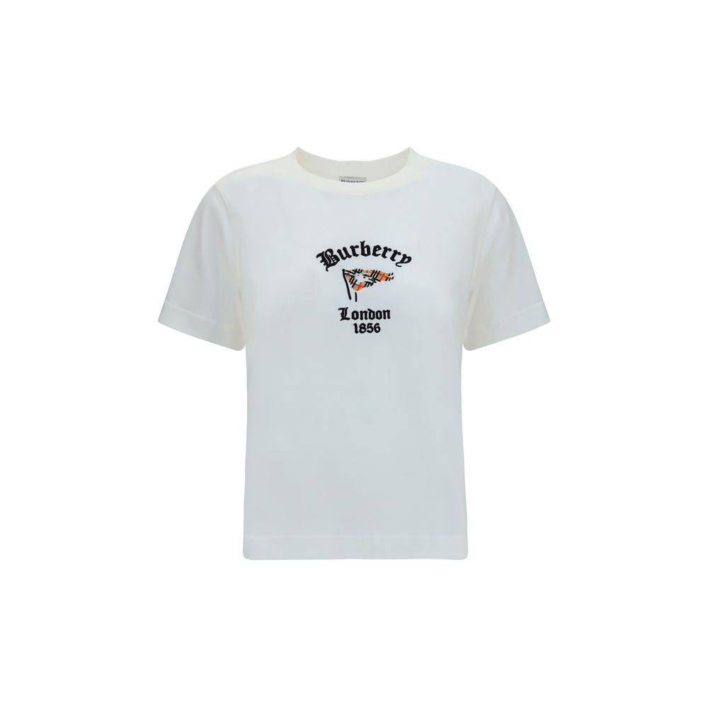 T-shirt blanc en coton de la marque Burberry, style classique avec logo discret visible sur le devant.