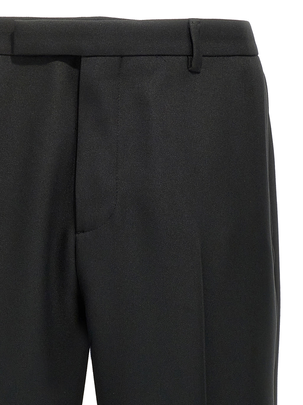 Pantalons décontractés en polyester noir de Gucci, coupe élégante, avec détails modernes et logo discret.