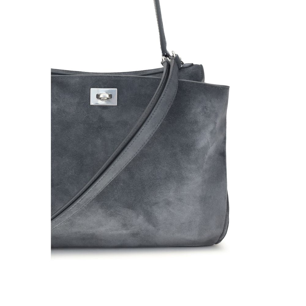 Sac à main Balenciaga Bos Taurus en cuir de veau gris, élégant et sophistiqué, avec détails modernes et finition haut de gamme.