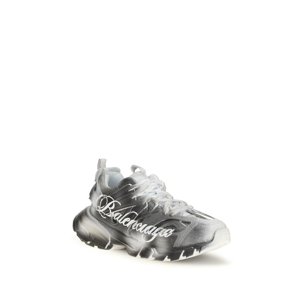 Chaussures de sport grises Balenciaga en polyamide avec semelles épaisses, style athlétique et design moderne.