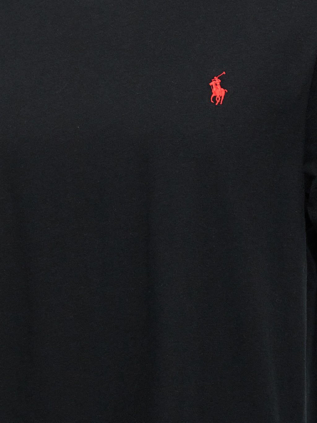 T-shirt en coton noir Polo Ralph Lauren avec col rond et logo brodé sur la poitrine, vue de face.