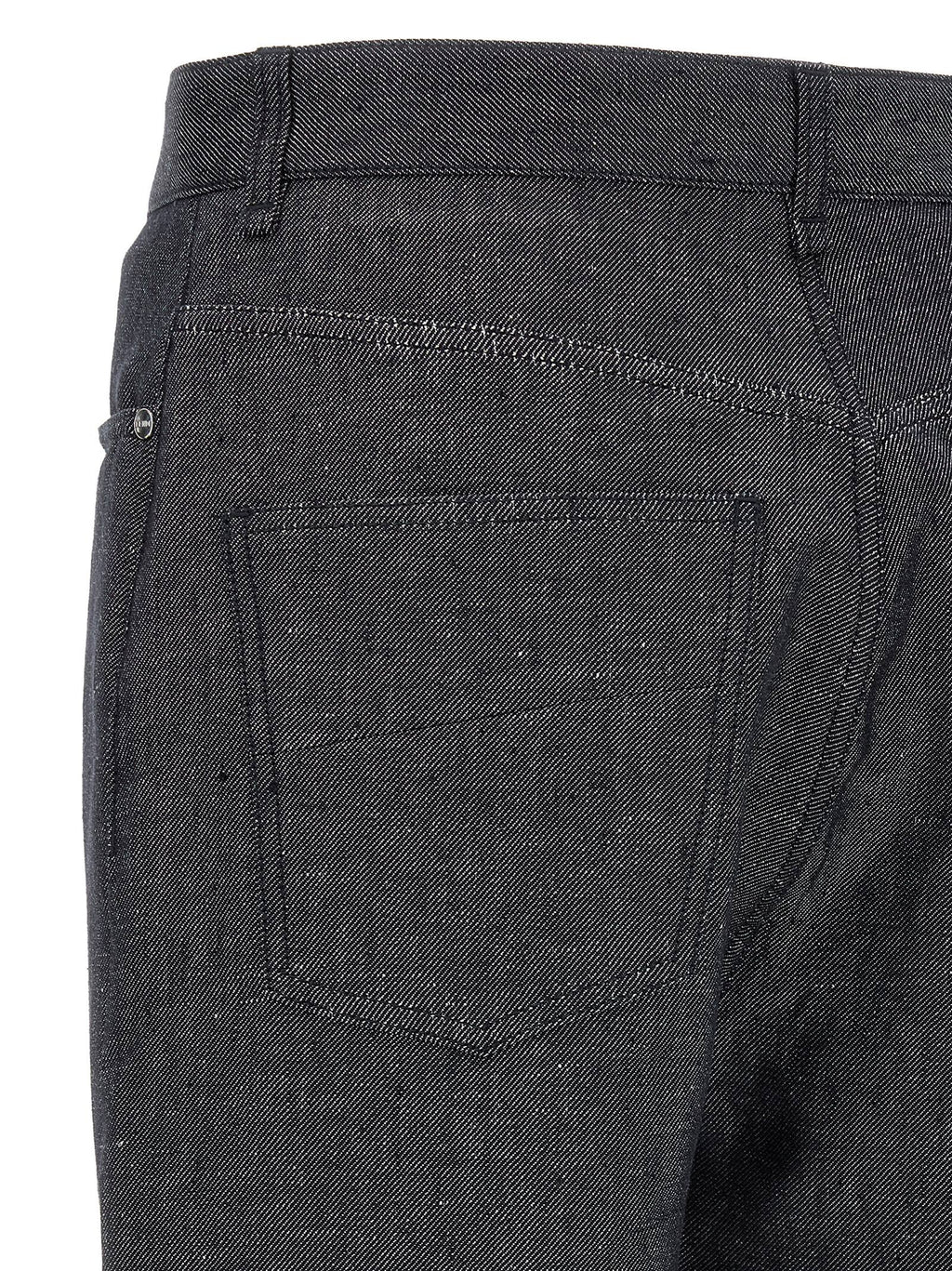Pantalon en jean gris Fendi en lin à coupe droite, visible avec détails de couture et fermeture éclair.