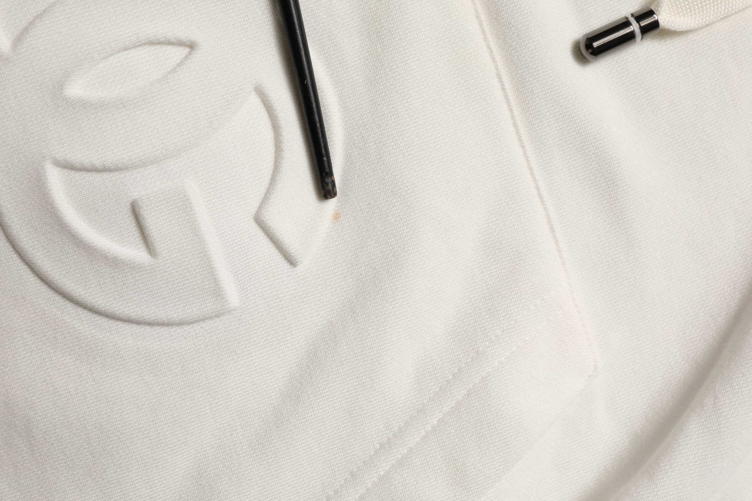 Sweat à capuche blanc Dolce & Gabbana avec logo, pull-over en molleton, mode décontractée, vue de face.