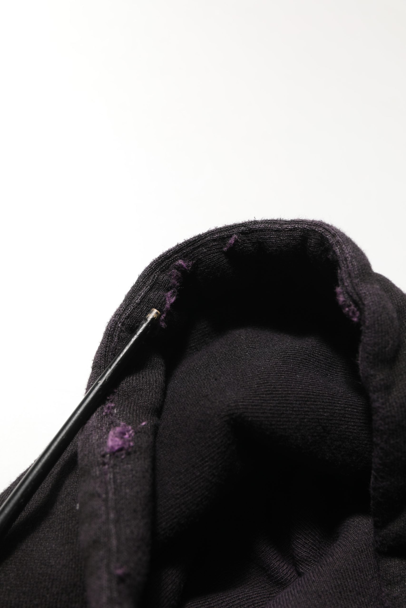 Sweat à capuche en coton noir Dolce & Gabbana DGVIB3, pull décontracté avec logo brodé, vue de face.