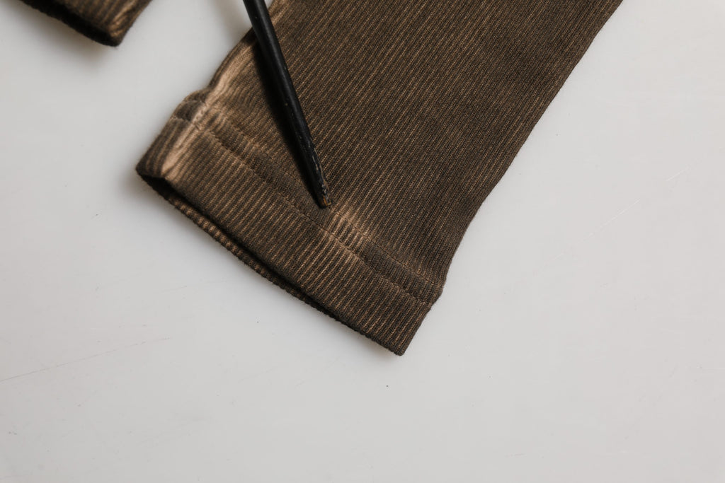 Pull à col Henley en coton marron Dolce & Gabbana, avec boutons, pour homme.