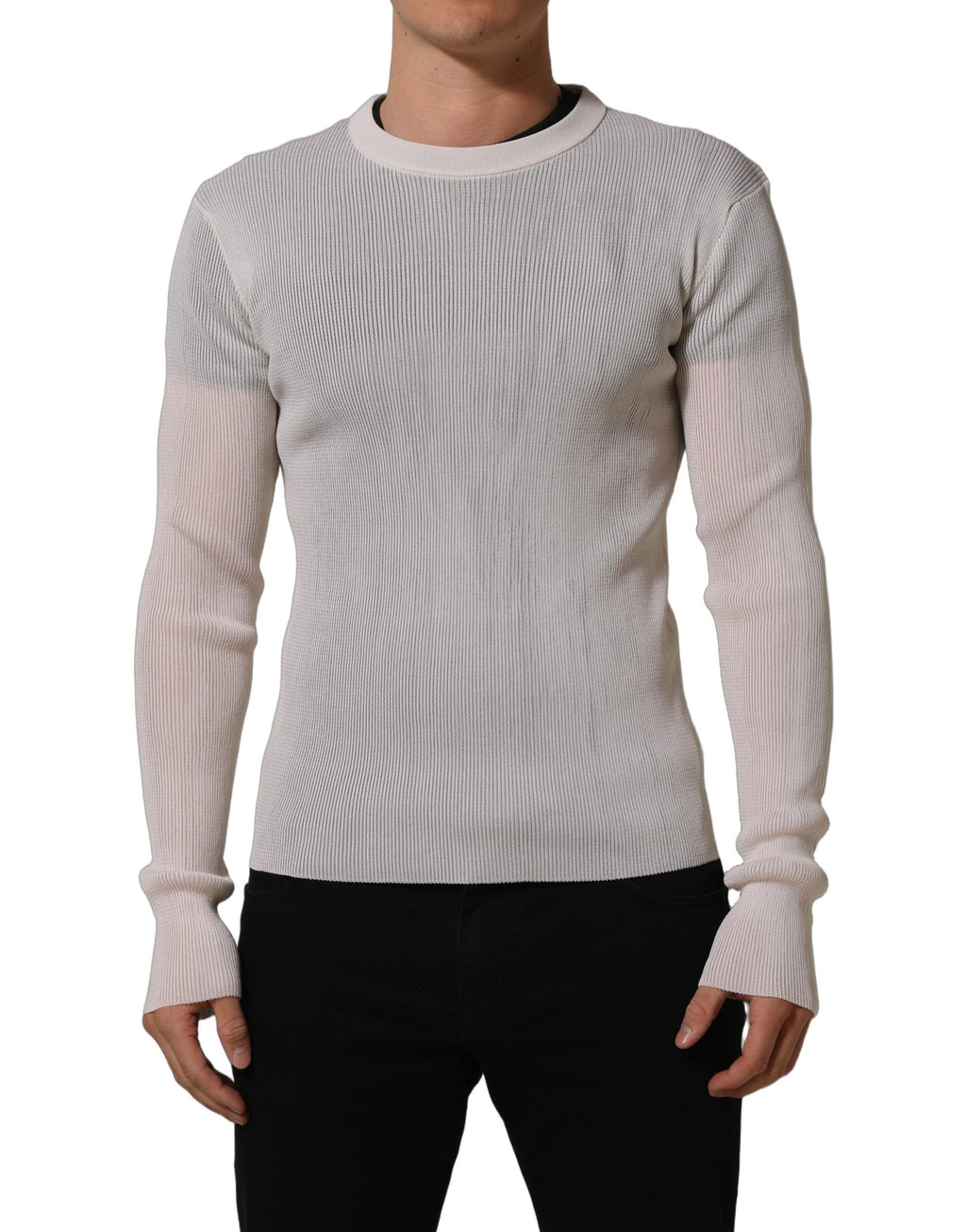 Pull-over homme en soie blanc Dolce & Gabbana avec col rond, douceur et élégance pour un style sophistiqué.