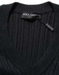 Pull homme Dolce & Gabbana en soie mélangée noir avec col en V, look élégant et confortable, visible en détail.