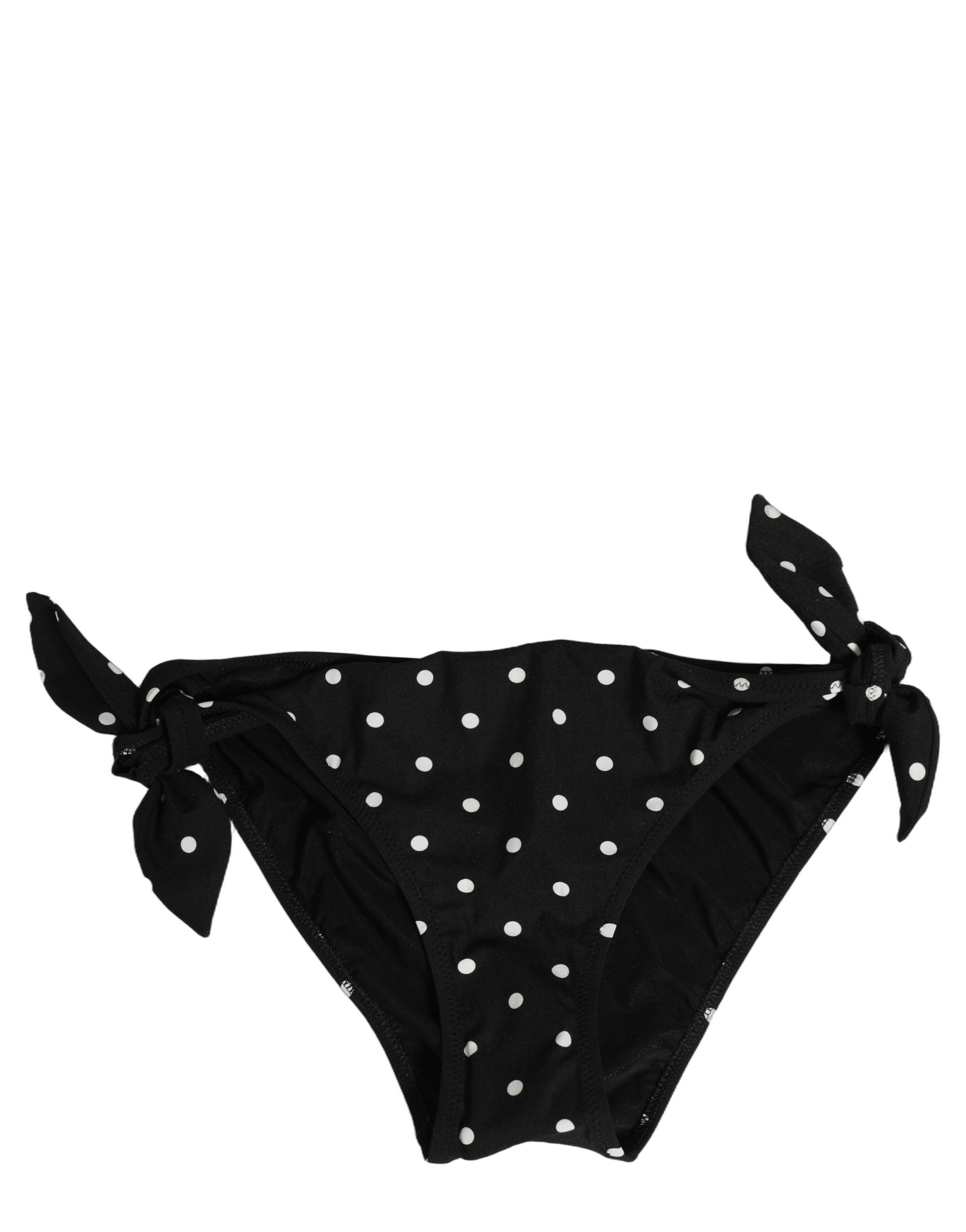 Bas de maillot de bain Dolce & Gabbana à pois noirs, style plage et maillot de bain pour femmes.