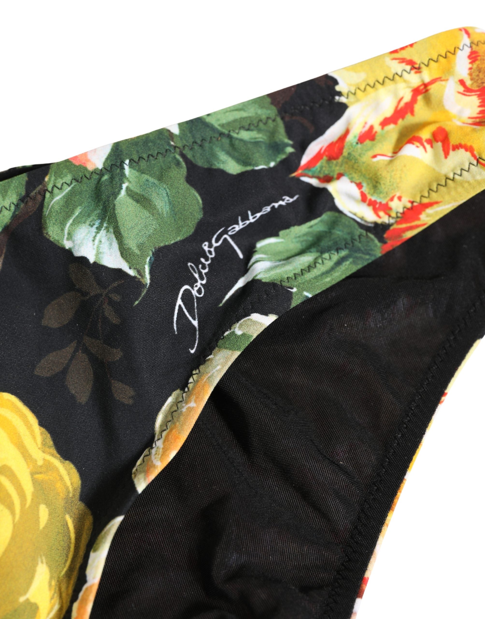 Bas de bikini noir en nylon avec imprimé floral Dolce & Gabbana, vêtement de plage élégant et confortable.