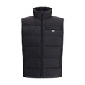 Veste sans manches Prada en polyamide recyclé noir, élégante et moderne, avec fermeture éclair et col montant.