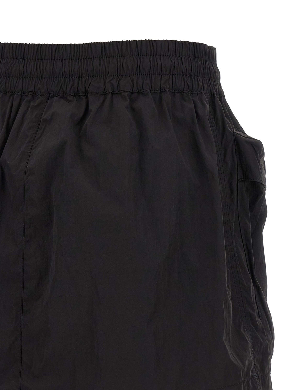 Jupe longue Diesel en polyamide noire avec ceinture et détails modernes, vue de face.