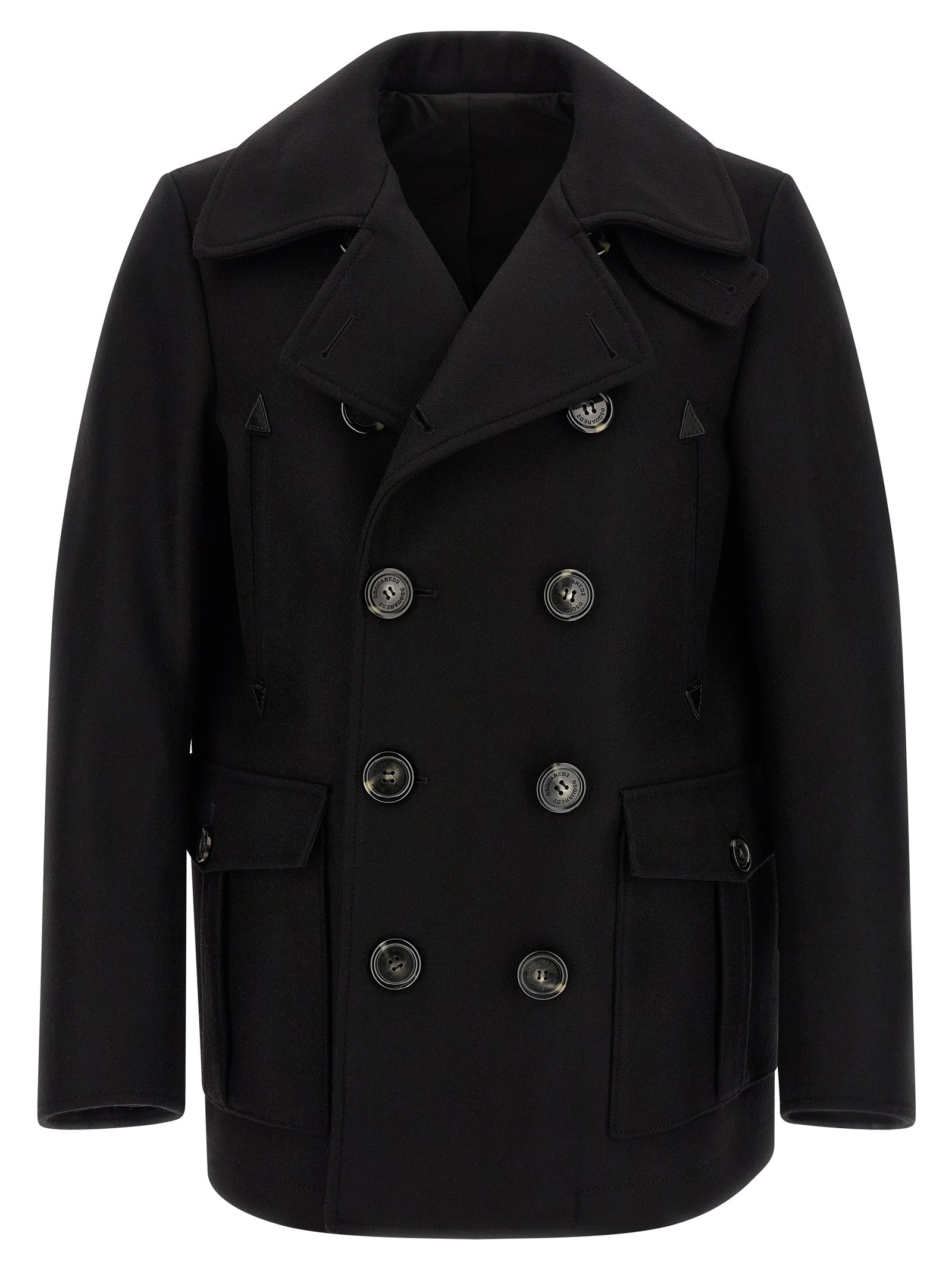 Manteau en laine noire de la marque Dsquared², coupe élégante et classique, porté avec un col large et des détails sophistiqués.