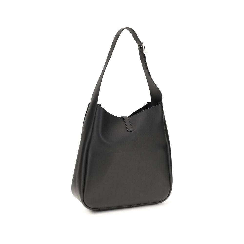 Sac à main Saint Laurent Bos Taurus en cuir de veau noir, bandoulière et détails élégants visibles sur l'image.