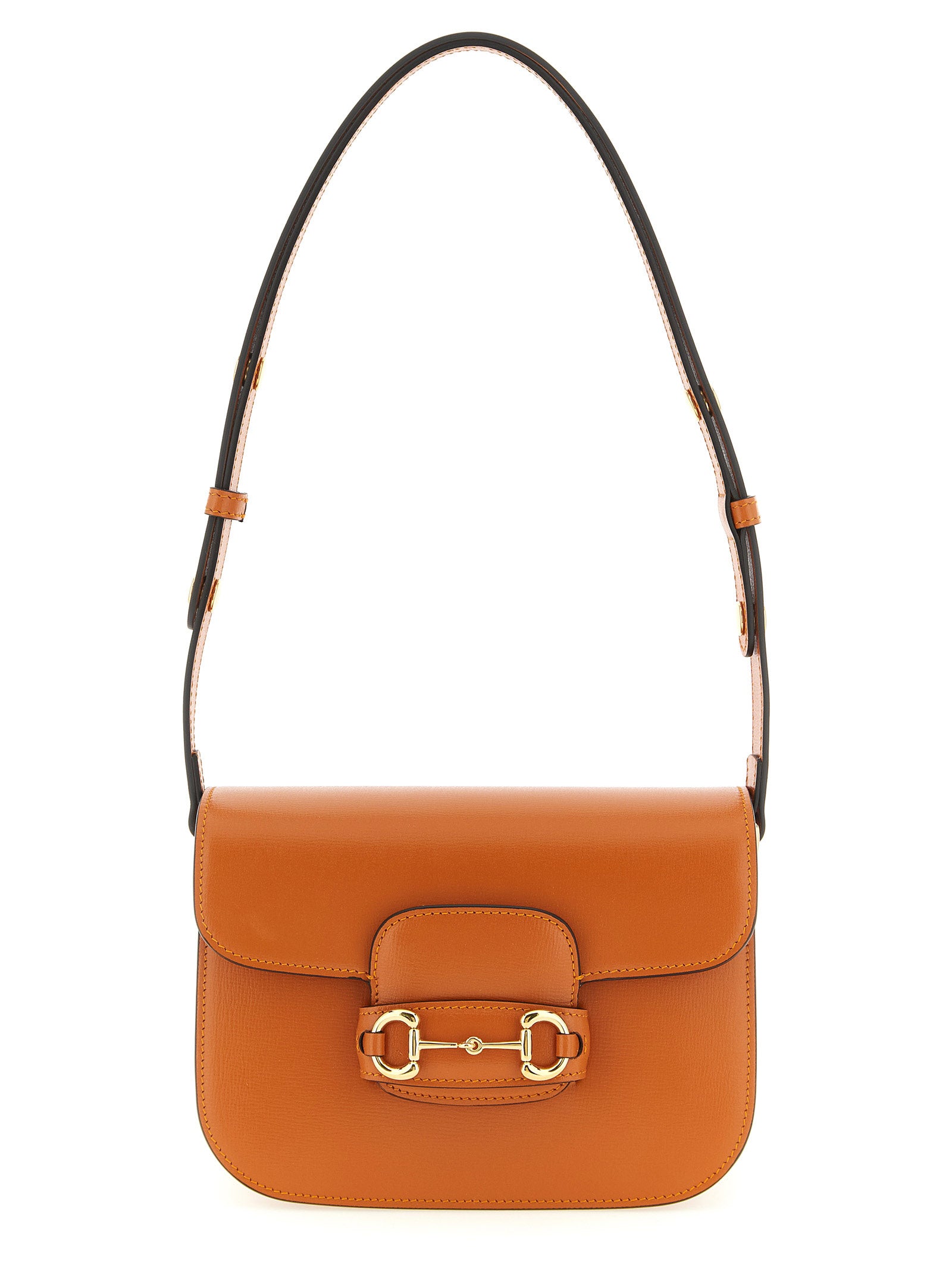 Sac à bandoulière en cuir de veau orange de Gucci, avec détails élégants et finition de haute qualité.