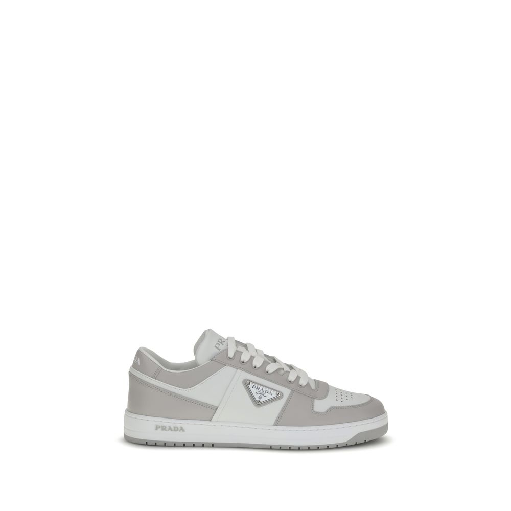 Sneakers basses en cuir de veau multicolore Prada Bos Taurus, style décontracté et moderne pour homme.