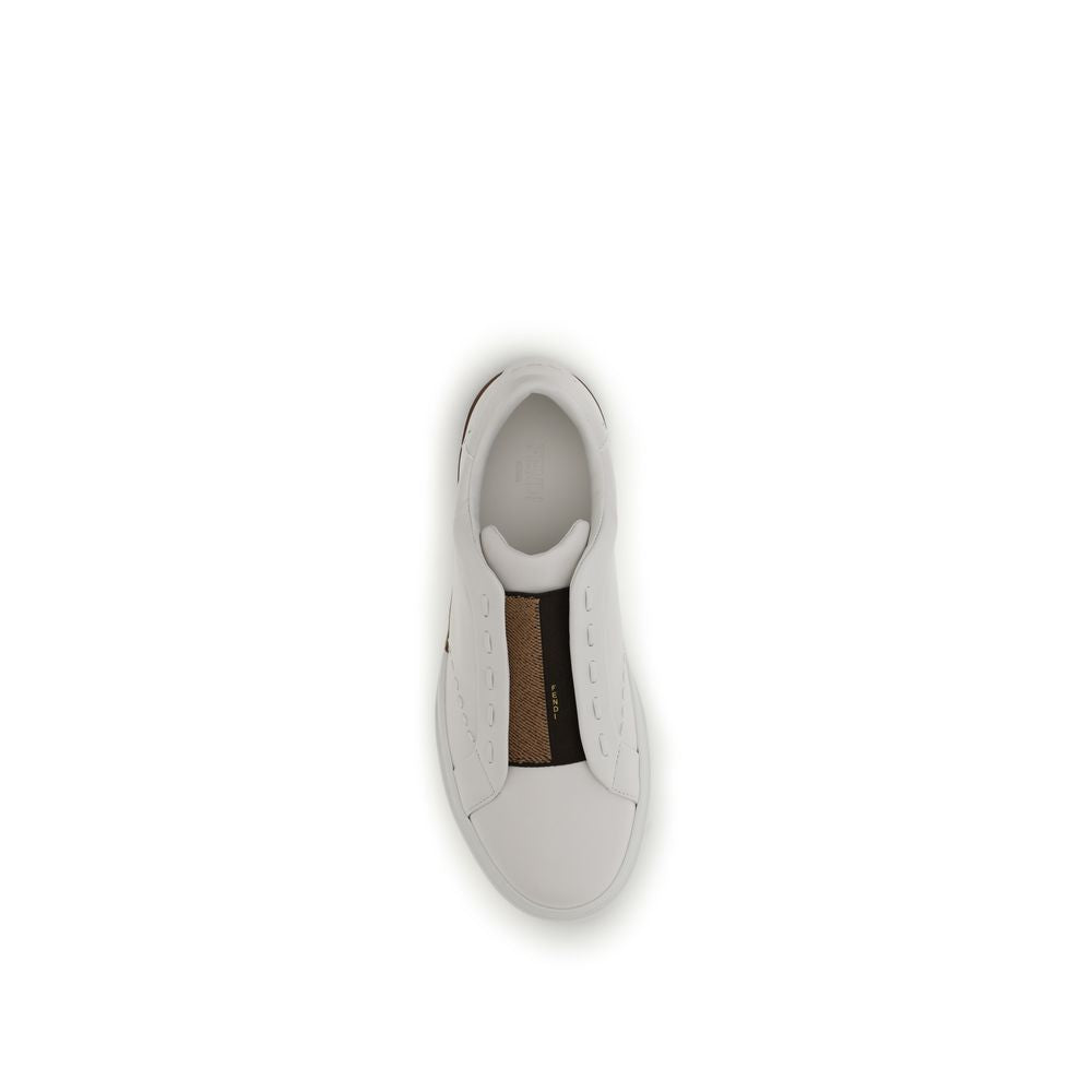 Chaussures basses Fendi Bos Taurus en cuir de veau blanc, sneakers élégants pour homme.