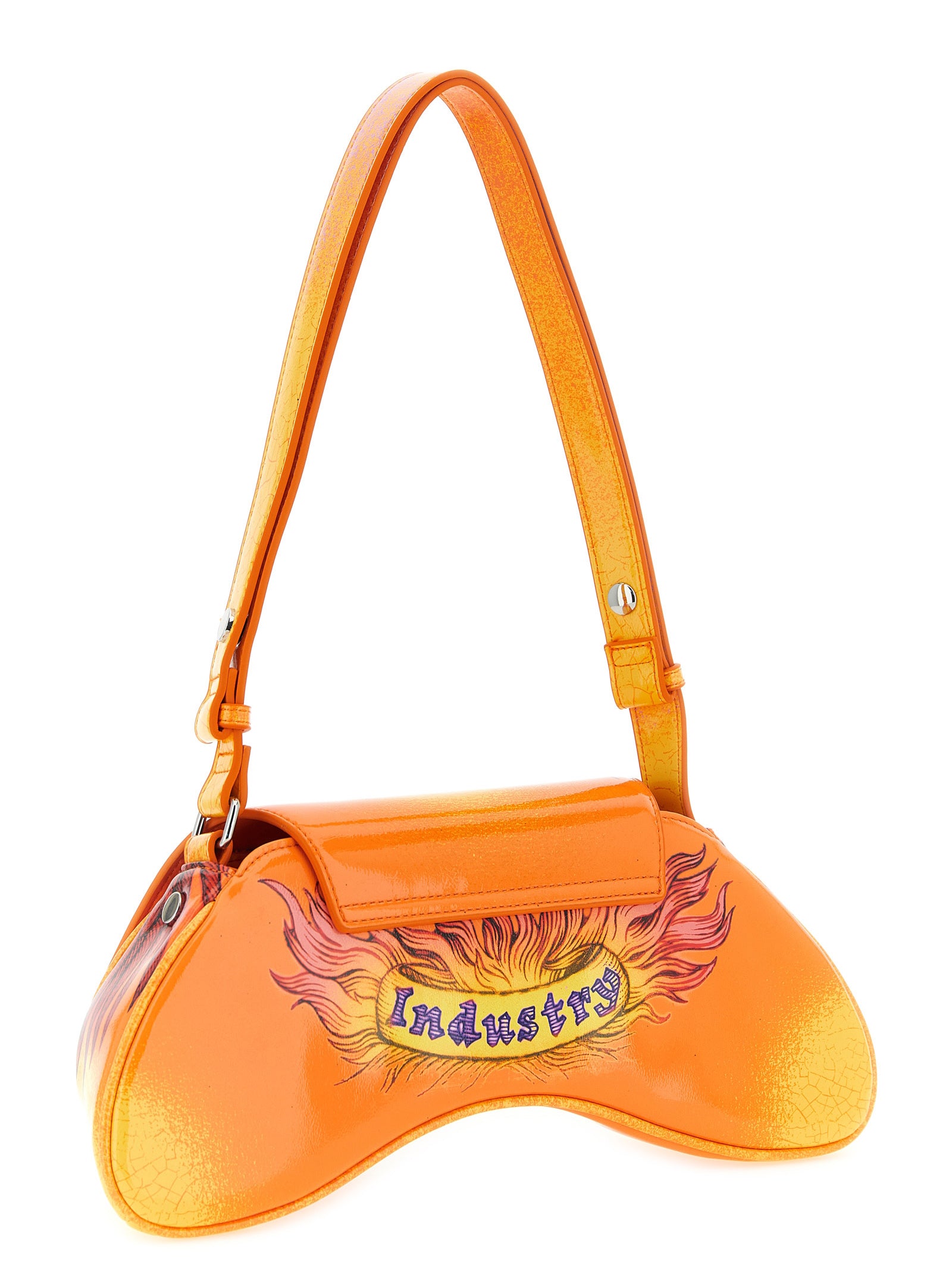 Sac bandoulière Diesel orange en polyethylene, avec design moderne et détails résistants, adapté pour un style décontracté.