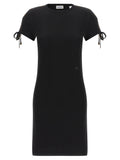 Robe courte en coton noire de Burberry, style élégant avec détails sophistiqués, portée décontractée ou chic.
