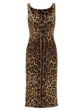 Robe midi en soie marron de Dolce & Gabbana avec coupe élégante et détails sophistiqués visible sur l'image.