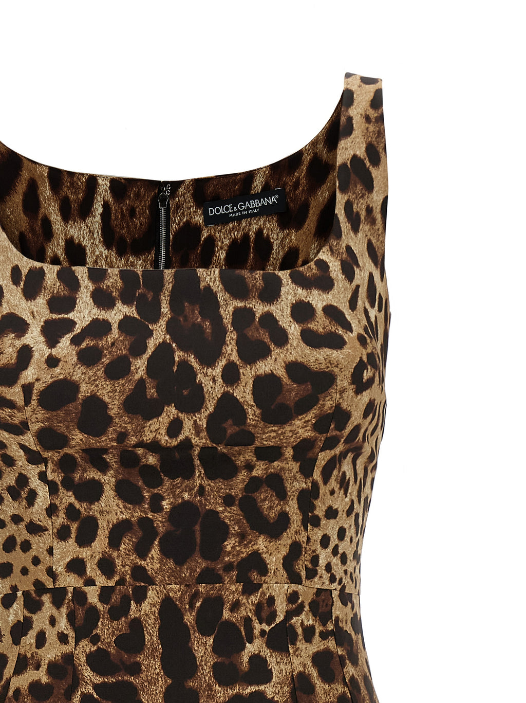 Robe midi en soie marron de Dolce & Gabbana, élégante avec coupe fluide et détails sophistiqués.