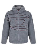 Sweat à capuche gris en polyester de la marque Diesel, détail du tissu et coupe décontractée visible dans l'image.