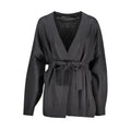 Sweater en acrylique noir pour femmes Guess Jeans, coupe confortable et style décontracté, porté sur un mannequin.