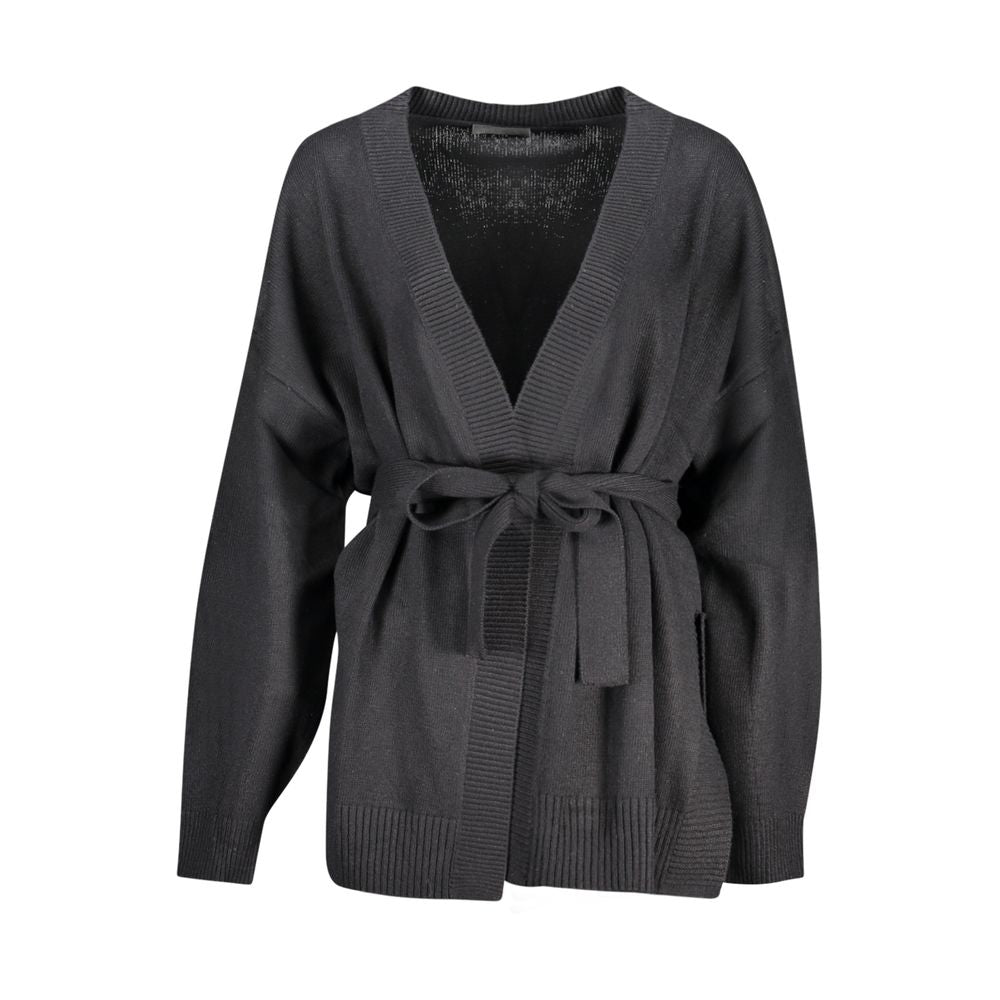 Sweater en acrylique noir pour femmes Guess Jeans, coupe confortable et style décontracté, porté sur un mannequin.