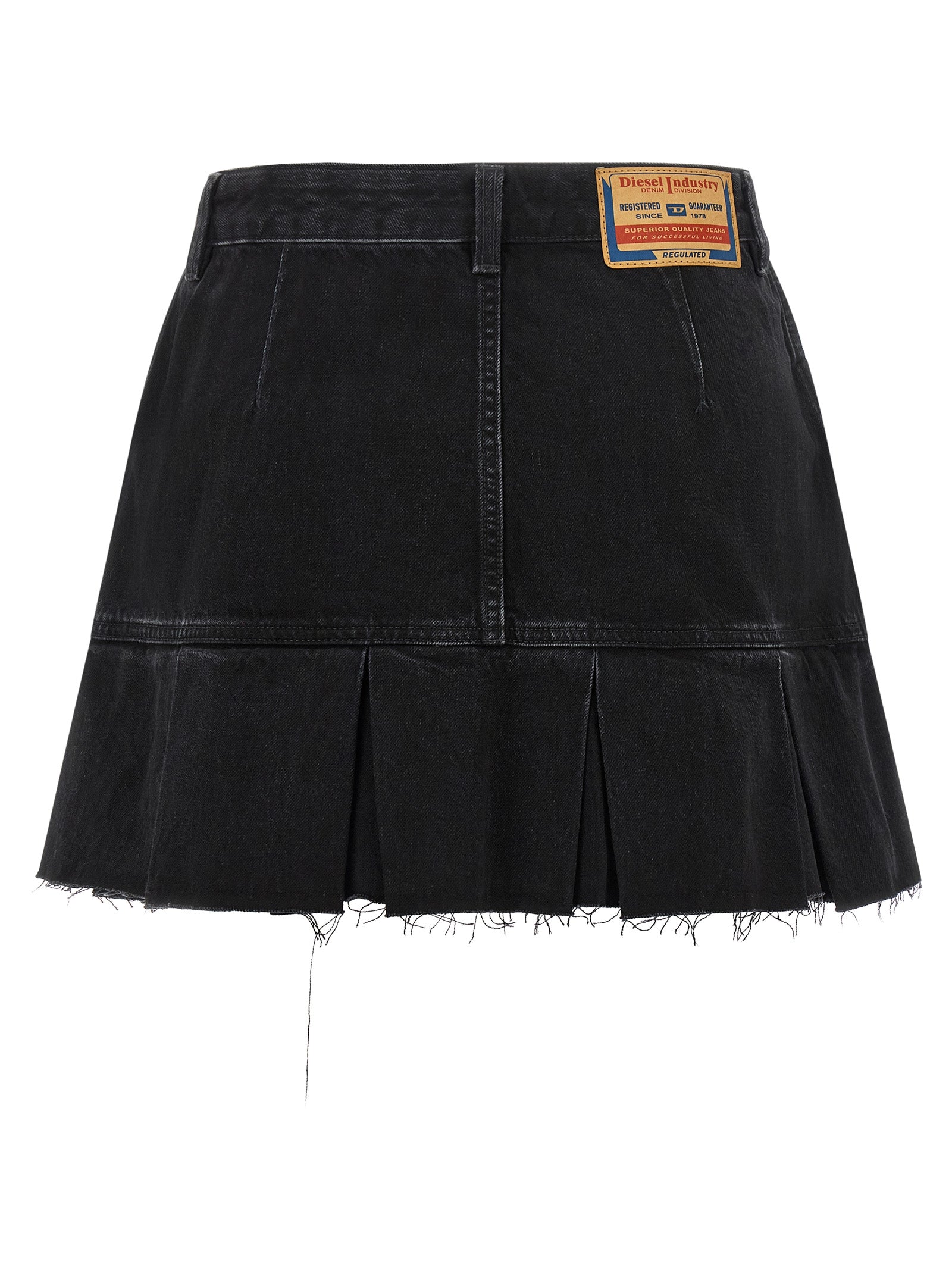 Jupe longue en coton bleu de la marque Diesel, style décontracté avec coupe fluide et détails modernes.