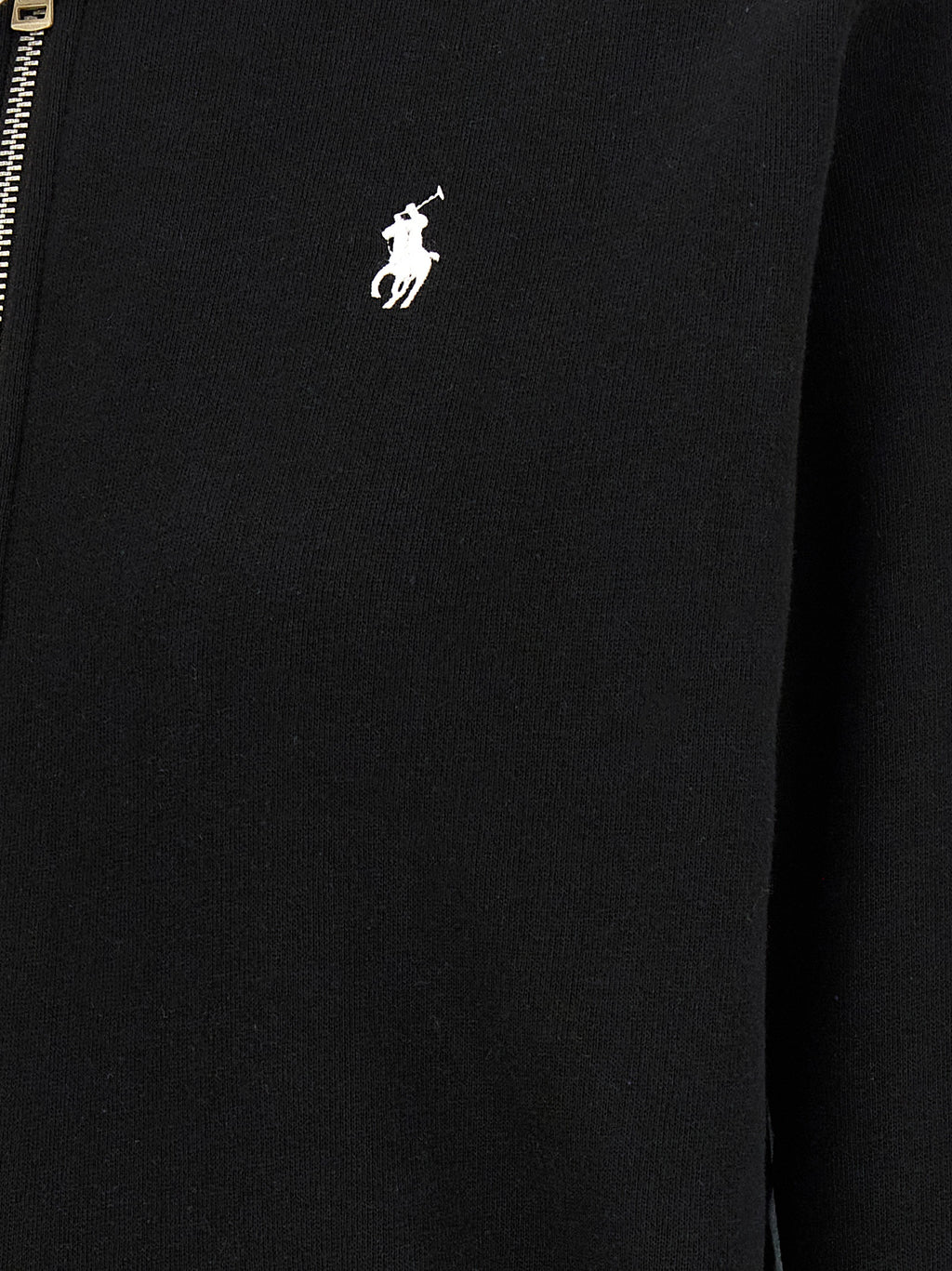 Sweatshirt en coton noir de Polo Ralph Lauren avec logo brodé, portée sur un mannequin, vue de face.