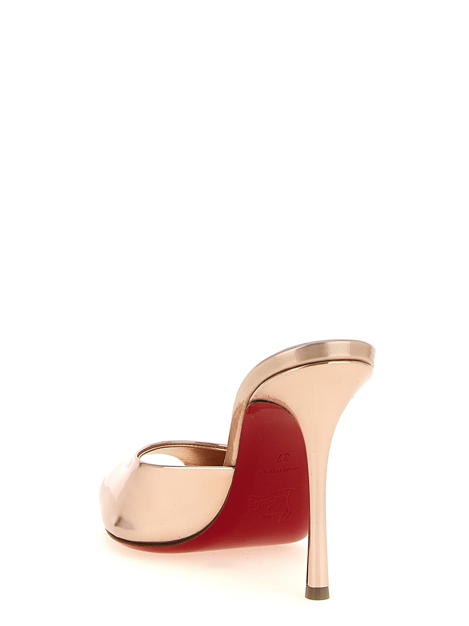 Sandales à talons stilettos Christian Louboutin en cuir de veau doré, élégantes et sophistiquées pour femme.