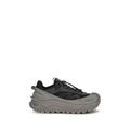 Chaussures de sport Moncler Bos Taurus en cuir de veau gris, baskets athlétiques pour homme, style moderne et confortable.