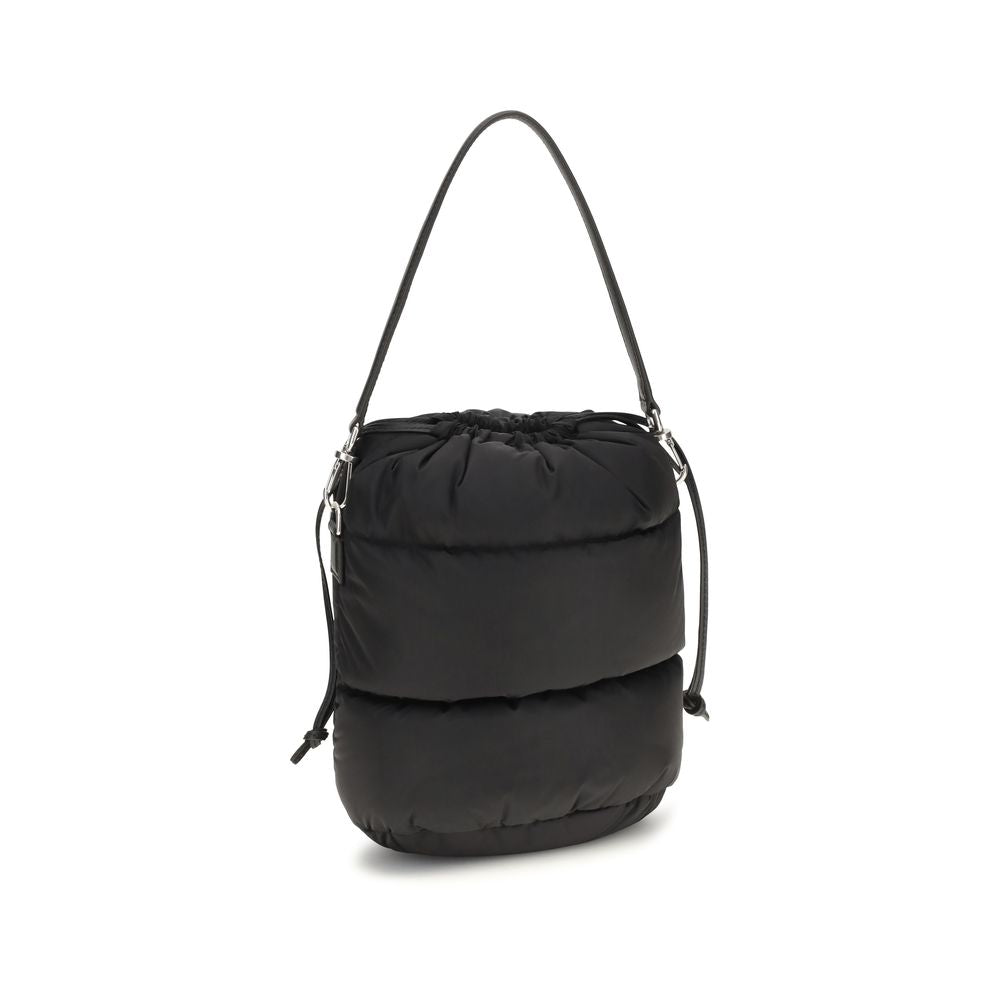 Sac banane en nylon noir Moncler, compact et pratique, avec logo visible, idéal pour le quotidien.