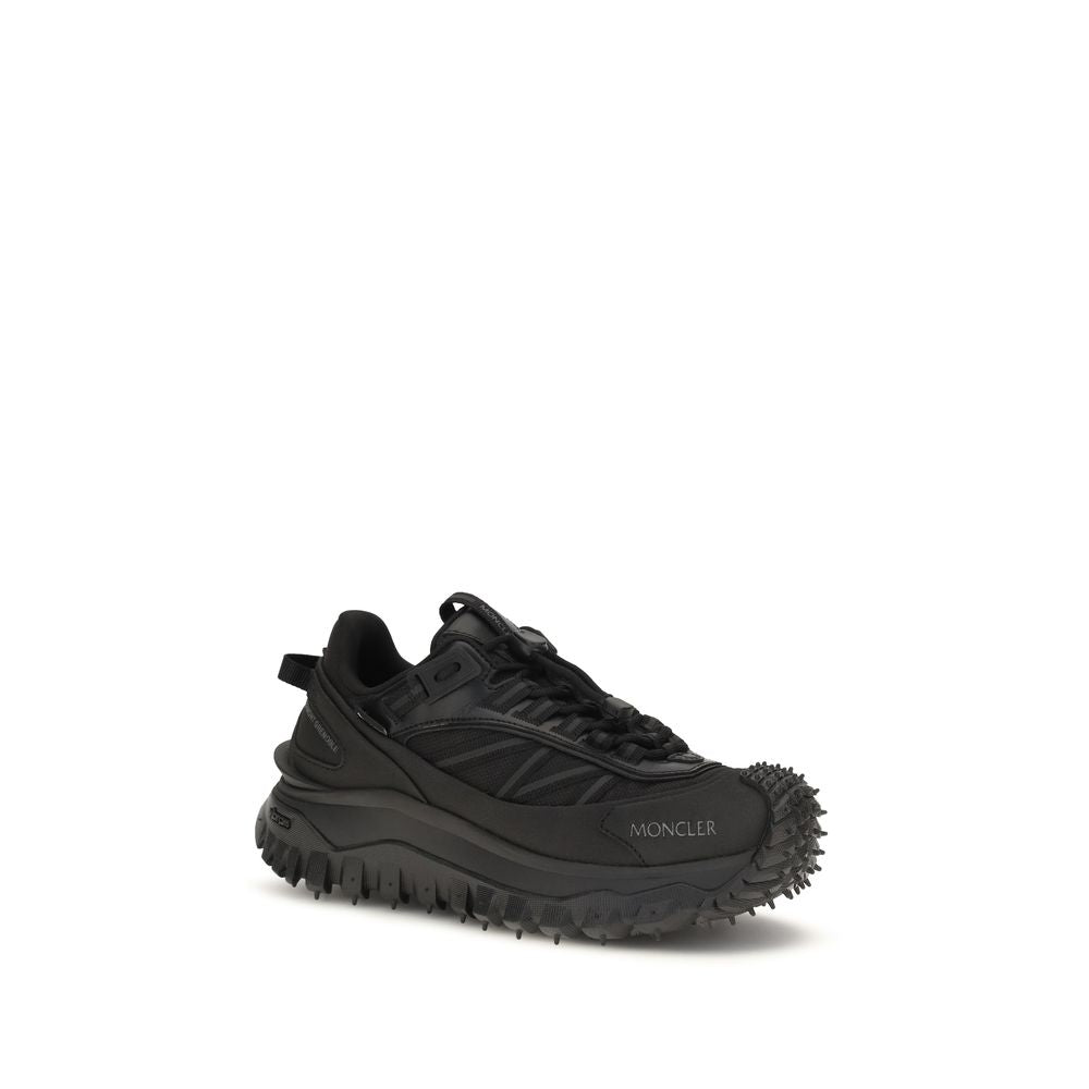Chaussures de sport Moncler Bos Taurus en cuir de veau noir, baskets athlétiques élégantes et confortables.