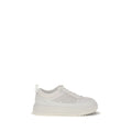 Chaussures de sport Moncler en polyamide blanc, baskets athlétiques légères et modernes, vue de face.