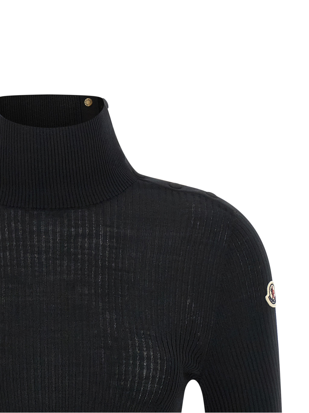 Pull en laine vierge noire Moncler avec col en V et boutons, porté par un mannequin.