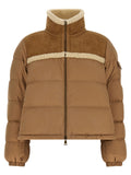 Veste longue beige en polyester de la marque Moncler, style chaud et élégant pour l'hiver.